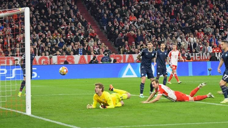 05.03.2024, xemx, Fussball UEFA Champions League 1 8 Finale, FC Bayern Muenchen - Lazio Rom emspor, v.l. Harry Kane (FC Bayern Muenchen) Goal scored, erziehlt das Tor zum 1:0 (DFL DFB REGULATIONS PROHIBIT ANY USE OF PHOTOGRAPHS as IMAGE SEQUENCES and or QUASI-VIDEO) Muenchen