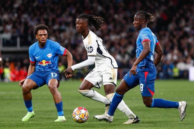March 6, 2024: Lois Openda of RB Leipzig, Eduardo Camavinga of Real Madrid and Amadou Haidara of RB Leipzig in action during the UEFA CHampions League, Round of 16, football match played between Real Madrid and RB Leipzig at Santiago Bernabeu stadium on March 06, 2024, in Madrid, Spain. - ZUMAa181 20240306_zaa_a181_038 Copyright: xIrinaxR.xHipolitox