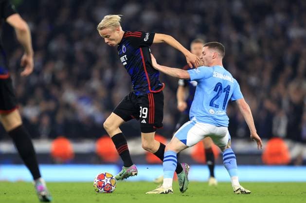 UEFA Champions League - Manchester City v FC Copenhagen 06 March 2024 - UEFA Champions League - Round of 16 (2nd Leg) - Manchester City v FC Copenhagen - Oscar Hojlund of FC Copenhagen and Sergio Gomez of Manchester City - Photo: Simon Stacpoole Offside. Manchester UK Copyright: xSimonxStacpoolexOffside