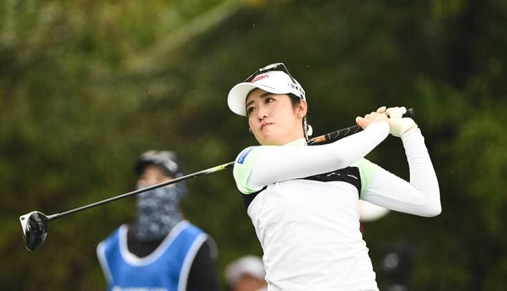 (240307) -- LINGSHUI, March 7, 2024 -- Inami Mone of Japan watches a shot during the first round of the Blue Bay LPGA, Golf Damen golf tournament in Lingshui, south China s Hainan Province, March 7, 2024. ) (SP)CHINA-HAINAN-LINGSHUI-GOLF-BLUE BAY LPGA (CN) YangxGuanyu 