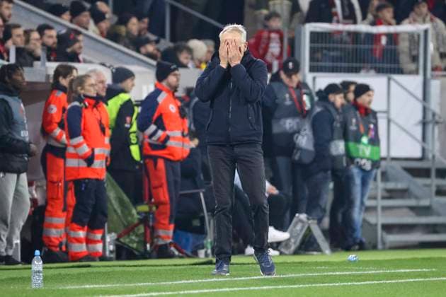 Christian Streich (SC Freiburg, Trainer), Geste, Gestik, gestikuliert , Fussball, UEFA Europa League, Achtelfinale, 2023 2024, SC Freiburg vs. West Ham United, 07.03.2024, Europa-Park Stadion , Freiburg im Breisgau, Deutschland Freiburg im Breisgau Europa-Park Stadion Baden-Wuerttemberg Deutschland Copyright: xGrantxHubbsx