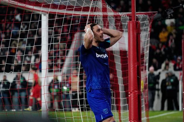 Konstantinos Mavropanos of West Ham reacts after a missed chance Freiburg v West Ham United, UEFA Europa League, Round of 16, First Leg, Football, Stade Europa-Park, Freiburg, Germany - 07 Mar 2024 EDITORIAL USE ONLY No use with unauthorised audio, video, data, fixture lists, club league logos or live services. Online in-match use limited to 120 images, no video emulation. No use in betting, games or single club league player publications. Copyright: xDavexWinter Shutterstockx 14373670bj