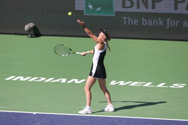 INDIAN WELLS, CA - MARCH 07: Caroline Wozniacki (DEN) serves during the BNP Paribas Open on March 7, 2024 at Indian Wells Tennis Garden in Indian Wells. CA. (Photo by George Walker Icon Sportswire) TENNIS: MAR 07 BNP Paribas Open EDITORIAL USE ONLY Icon240307021