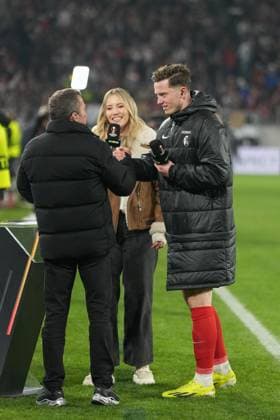 Fußball: UEFA Europa League 2023 2024, Achtelfinale, SC Freiburg - West Ham United FC, Europa-Park Stadion: Freiburgs Michael Gregoritsch im Interview den 1:0 Siegtreffer im Hinspiel. Freiburg Stadion am Wolfswinkel Deutschland Copyright: xArnexAmbergx