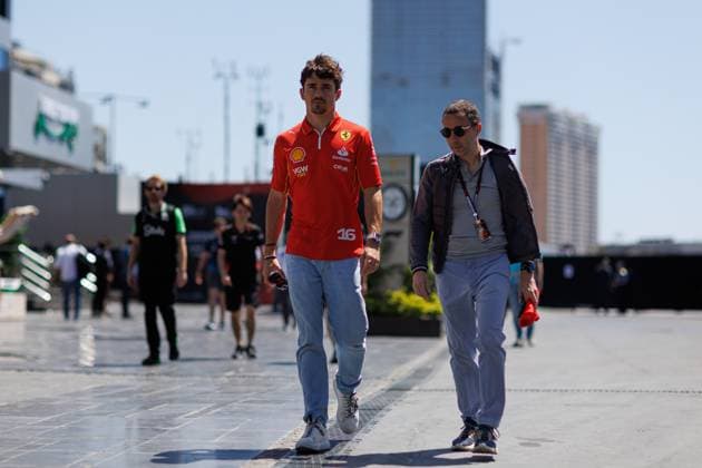 LECLERC Charles (mco), Scuderia Ferrari SF-24, portrait, TODT Nicolas (fra), Allroad Manager, portrait, during the Formula 1 STC Saudi Arabian Grand Prix 2024, 2nd round of the 2024 Formula One World Championship, WM, Weltmeisterschaft from March 7 to 9, 2024 on the Jeddah Corniche Circuit, in Jeddah, Saudi Arabia - F1 - SAUDI ARABIAN GRAND PRIX 2024 DPPI Panoramic  240308_R02_SAUDI__LF_0931