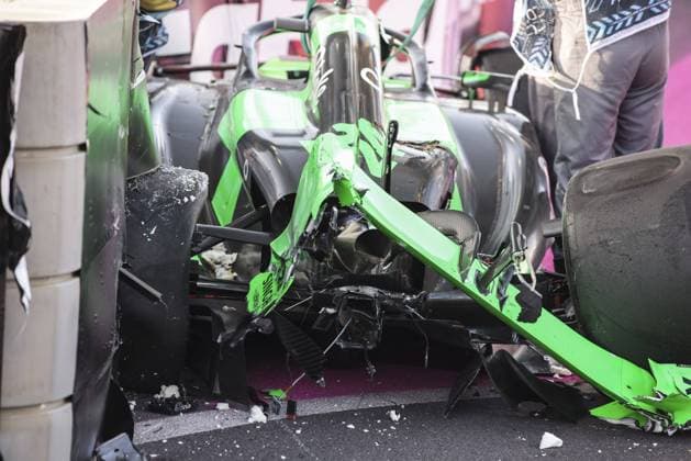 24 ZHOU Guanyu (chi), Stake F1 Team Kick Sauber C44, action crash, accident, during the Formula 1 STC Saudi Arabian Grand Prix 2024, 2nd round of the 2024 Formula One World Championship, WM, Weltmeisterschaft from March 7 to 9, 2024 on the Jeddah Corniche Circuit, in Jeddah, Saudi Arabia - F1 - SAUDI ARABIAN GRAND PRIX 2024 DPPI Panoramic  240308_R02_SAUDI_5XB_9512