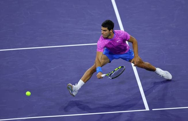 Carlos Alcaraz of Spain in action BNP Paribas Open, Tennis, Day 3, Indian Wells Tennis Garden, California, USA - 08 Mar 2024  Copyright: xEllaxLing Shutterstockx 14381608cz