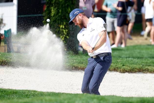 ORLANDO, FL - MARCH 08: PGA, Golf Herren golfer Chris Kirk hits a sand shot on the 9th hole during the Arnold Palmer Invitational presented by MasterCard at the Arnold Palmer s Bay Hill Club & Lodge on March 8, 2024, in Orlando, Florida. (Photo by Brian Spurlock Icon Sportswire) GOLF: MAR 08 PGA Arnold Palmer Invitational presented by Mastercard EDITORIAL USE ONLY Icon24030862