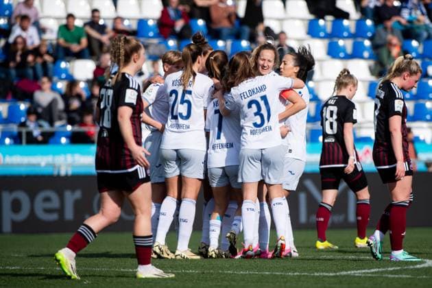 Mara Alber (TSG Hoffenheim, 11), Jana Feldkamp (TSG Hoffenheim, 31), Fabienne Dongus (TSG Hoffenheim, 33), Melissa Koessler (TSG Hoffenheim, 25), Marta Cazalla Garcia (TSG Hoffenheim, 15) und Team jubeln ueber das Tor zum 1:0, GER, TSG 1899 Hoffenheim vs 1. FC Nuernberg, Fussball Google Pixel Frauen Bundesliga, 15. Spieltag, Saison 2023 2024, 09.03.2024 DFB regulations prohibit any use of photographs as image sequences and or quasi-video GER, TSG 1899 Hoffenheim vs 1. FC Nuernberg, Fussball Google Pixel Frauen Bundesliga, 15. Spieltag, Saison 2023 2024, 09.03.2024 Hoffenheim Copyright: xEibner-Pressefoto Memmlerx EP_MMR