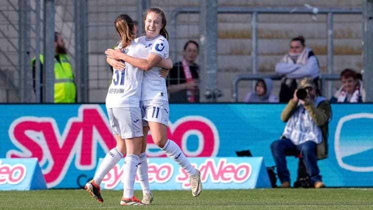 v.li.: Jana Feldkamp (TSG, 31), Torschützin Mara Alber (TSG, 11), Spielerinnen der TSG 1899 Hoffenheim, jubeln über das Tor zum 2:0, Jubel, Torjubel, Torerfolg, celebrate the goal, goal, celebration, Jubel ueber das Tor, optimistisch, Spielszene, Highlight, Action, Aktion, 09.03.2024, Sinsheim (Hoffenheim) (Deutschland), Fussball, Google Pixel Frauen-Bundesliga, TSG 1899 Hoffenheim - 1. FC Nürnberg, DFB DFL REGULATIONS PROHIBIT ANY USE OF PHOTOGRAPHS AS IMAGE SEQUENCES AND OR QUASI-VIDEO.