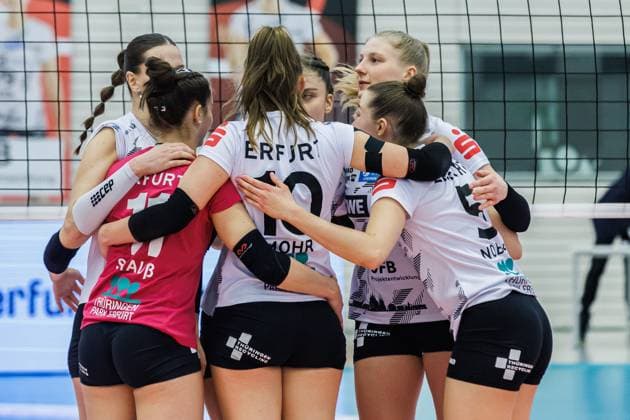 Teamkreis, Mannschaftskreis, Ansprache, Motivation, 09.03.2024, Erfurt (Deutschland), Volleyball, 2. Bundesliga Frauen Pro, Schwarz-Weiss Erfurt - Allbau Volleys Essen
