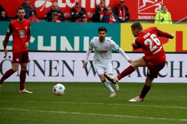 10.03.2024, xmohx, Fussball 2.Bundesliga, 1.FC Kaiserslautern - VfL Osnabrück emspor, v.l. Fliip Kaloc (1. FC Kaiserslautern) (DFL DFB REGULATIONS PROHIBIT ANY USE OF PHOTOGRAPHS as IMAGE SEQUENCES and or QUASI-VIDEO) Kaiserslautern