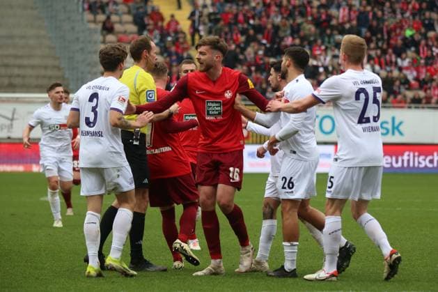 10.03.2024, xmohx, Fussball 2.Bundesliga, 1.FC Kaiserslautern - VfL Osnabrück emspor, v.l. Rudelbildung (DFL DFB REGULATIONS PROHIBIT ANY USE OF PHOTOGRAPHS as IMAGE SEQUENCES and or QUASI-VIDEO) Kaiserslautern