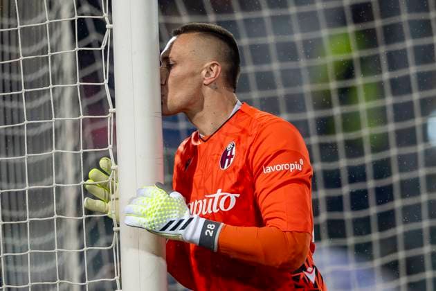 Sport Themen der Woche KW10 Lukasz Skorupski (Bologna) during the Italian Serie A match between Bologna 0-1 Inter at Renato Dall Ara Stadium on March 9 , 2024 in Bologna , Italy. Noxthirdxpartyxsales  (246785648)