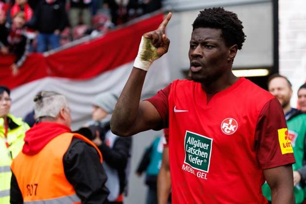 Ragnar Prince Friedel Ache (1.FC Kaiserslautern) bejubelt den Treffer zum den Siegtreffer zum 3:2, 1. FC Kaiserslautern vs VFL Osnabrueck, Fussball, 2. Bundesliga, Saison 2023 2024, 10.03.2024 1. FC Kaiserslautern vs VFL Osnabrueck, Fussball, 2. Bundesliga, Saison 2023 2024, 10.03.2024 Kaiserslautern