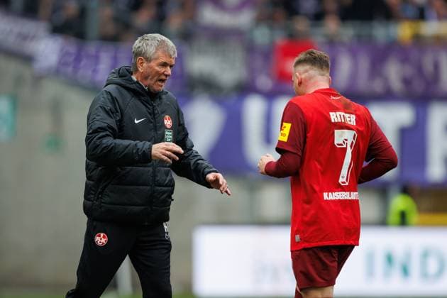 Friedhelm Funkel (Trainer 1.FC Kaiserslautern) und Marlon Ritter (1.FC Kaiserslautern), 1. FC Kaiserslautern vs VFL Osnabrueck, Fussball, 2. Bundesliga, Saison 2023 2024, 10.03.2024 1. FC Kaiserslautern vs VFL Osnabrueck, Fussball, 2. Bundesliga, Saison 2023 2024, 10.03.2024 Kaiserslautern