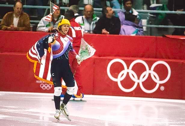 1992 Winter Olympics Short Track Speed skating, Eisschnelllauf Cathy Turner (USA) wins the gold medal in the Women s 500m in Short Track Speeed Skating at the 1992 Olympic Winter games, Winterspiele,Spiele, Summer games Albertville La halle de glace Olympique France Copyright: xDuomo PCNx OL92N1 SP0027-2