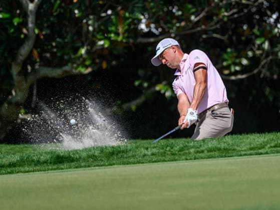 March 10, 2024: Justin Thomas hits out of the green side bunker on 1 during final round of the Arnold Palmer Invitational presented by Mastercard held at Arnold Palmer s Bay Hill Club & Lodge in Orlando, FL. Romeo T Guzman CSM. Orlando USA - ZUMAcg2_ 20240310_faf_cg2_037 Copyright: xRomeoxGuzmanx