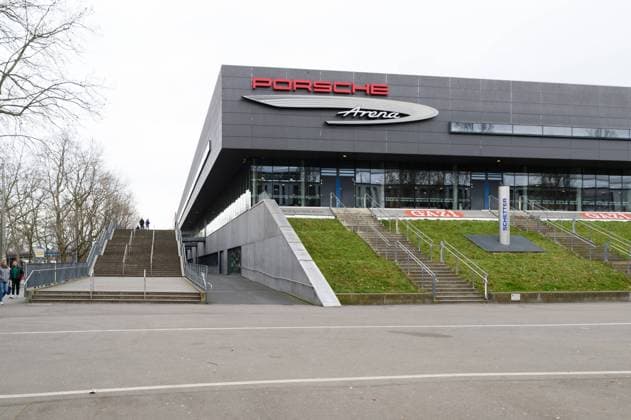 Porsche Arena von aussen vor dem Haushahn Final4 Spiel um Platz 3 zwischen dem VfL Oldenburg und Thüringer HC, Porsche-Arena, Stuttgart. (Sven Beyrich SPP)  Copyright: xSvenxBeyrich SPPx spp-de-SvBe-20240310-D4S_7007