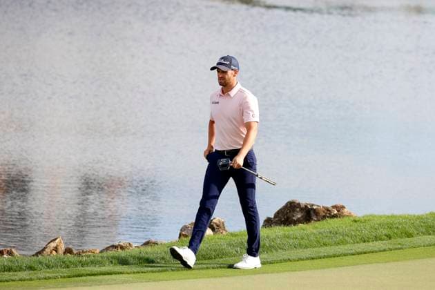 ORLANDO, FL - MARCH 10: PGA, Golf Herren golfer Wyndahm Clark walks the 18th hole during the Arnold Palmer Invitational presented by MasterCard at the Arnold Palmer s Bay Hill Club & Lodge on March 10, 2024, in Orlando, Florida. (Photo by Brian Spurlock Icon Sportswire) GOLF: MAR 10 PGA Arnold Palmer Invitational presented by Mastercard EDITORIAL USE ONLY Icon24031090