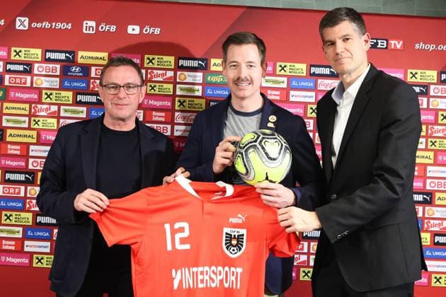 Sport Themen der Woche KW11 Sport Bilder des Tages SOCCER - OEFB, PK VIENNA,AUSTRIA,11.MAR.24 - SOCCER - OEFB, Oesterreichischer Fussball-Bund, press conference, PK, Pressekonferenz squad nomination. Image shows head coach Ralf Rangnick (AUT), managing director Thorsten Schmitz (Intersport) and managing director Bernhard Neuhold (OEFB).  GEPAxpictures xArminxRauthner