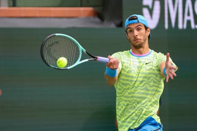 INDIAN WELLS, CA - MARCH 11: Lorenzo Musetti (ITA) hits a forehand during the BNP Paribas Open on March 11, 2024 at Indian Wells Tennis Garden in Indian Wells, CA. (Photo by George Walker Icon Sportswire) TENNIS: MAR 11 BNP Paribas Open EDITORIAL USE ONLY Icon240311015
