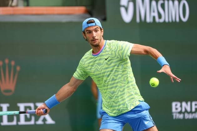 INDIAN WELLS, CA - MARCH 11: Lorenzo Musetti (ITA) hits a forehand during the BNP Paribas Open on March 11, 2024 at Indian Wells Tennis Garden in Indian Wells, CA. (Photo by George Walker Icon Sportswire) TENNIS: MAR 11 BNP Paribas Open EDITORIAL USE ONLY Icon240311025