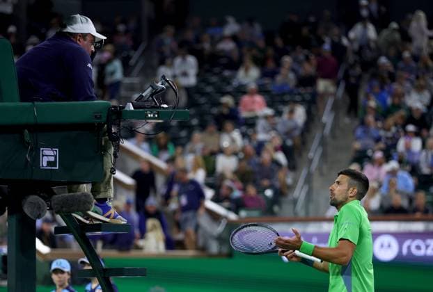 Novak Djokovic of Serbia argues with the umpire BNP Paribas Open, Tennis, Day 6, Indian Wells Tennis Garden, California, USA - 11 Mar 2024  Copyright: xEllaxLing Shutterstockx 14381616eb