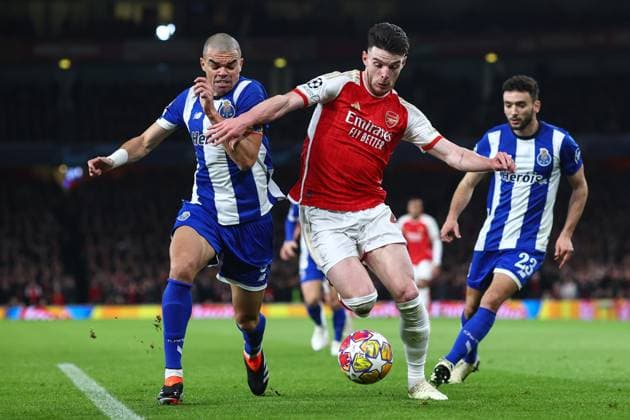 Arsenal v Porto 12 March 2024, London - UEFA Champion™s League, Round of Sixteen, Second Leg - Arsenal v Porto - Pepe of Porto and Declan Rice of Arsenal - Photo: Charlotte Wilson Offside. London UK Copyright: xCharlottexWilsonx xOffsidexOffside