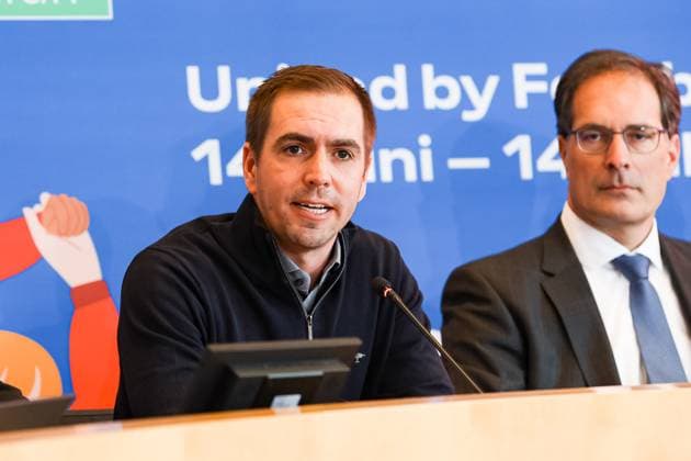 UEFA Trophy Tour Eurofestival 2024 Podiumstalk in Stuttgart 13.03.2024 Philipp Lahm, rechts Dr. Clemens Maier (Buergermeister fuer Sicherheit) UEFA Trophy Tour Eurofestival 2024 Podiumstalk in Stuttgart 13.03.2024 Stuttgart Copyright: xEibner-Pressefoto RogerxBuerkex EP RBE