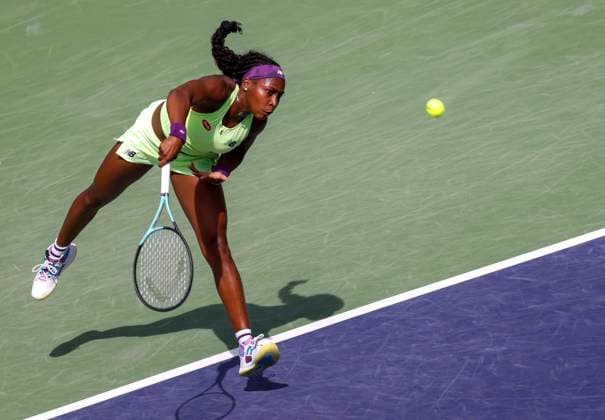 March 13, 2024 Coco Gauff serves against Elise Mertens of Belgium during the BNP Paribas Open in Indian Wells, CA. CSM Indian Wells United States of America - ZUMAc04_ 20240313_zma_c04_114 Copyright: xCharlesxBausx