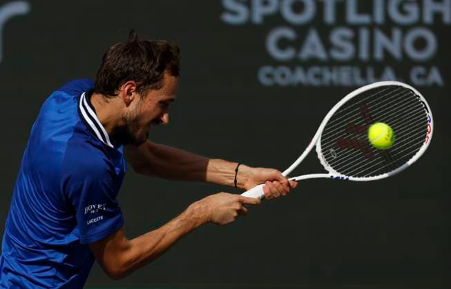 March 13, 2024 Daniil Medvedev of Russia returns a shot to against Grigor Dimitrov of Bulgaria during the BNP Paribas Open in Indian Wells, CA. CSM Indian Wells United States of America - ZUMAc04_ 20240313_zma_c04_188 Copyright: xCharlesxBausx