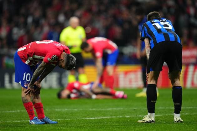 ESP: Atletico de Madrid v Inter Milan. UEFA Champions League match. Round of 16. Angel Correa of Atletico de Madrid and Francesco Acerbi of Inter Milan during the UEFA Champions League match, Round of 16, second leg, between Atletico de Madrid and Inter Milan played at Civitas Metropolitano Stadium on March 13, 2024 in Madrid Spain. kpng Copyright: xBaguxBlancox xPRESSINPHOTOx PS_240313_1771