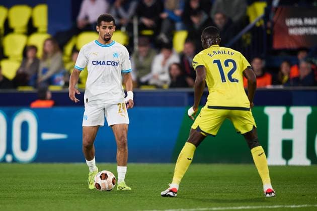 Azzedine Ounahi of Olympique Marseille looks to pass the ball during the UEFA Europa League 2023 24 round of 16 second leg match between Villarreal CF and Olympique Marseille at Estadio de la Ceramica on March 14, 2024 in Villarreal, Spain. FOOTBALL : Villarreal vs Olympique de Marseille - UEFA Ligue Europa - 1 8 Huitiemes - 14 03 2024 LGM Panoramic 