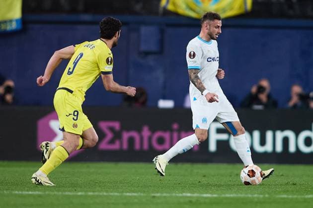 Jonathan Clauss of Olympique Marseille looks to pass the ball during the UEFA Europa League 2023 24 round of 16 second leg match between Villarreal CF and Olympique Marseille at Estadio de la Ceramica on March 14, 2024 in Villarreal, Spain. FOOTBALL : Villarreal vs Olympique de Marseille - UEFA Ligue Europa - 1 8 Huitiemes - 14 03 2024 LGM Panoramic 
