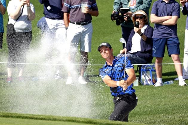 PONTE VEDRA BEACH, FL - MARCH 14: PGA, Golf Herren golfer Viktor Hovland hits out of a sand trap on the 9th hole to become co leader at 7 under par during The Players Championship on March 14, 2024, at TPC Sawgrass in Ponte Vedra Beach, Florida. (Photo by Brian Spurlock Icon Sportswire) GOLF: MAR 14 PGA THE PLAYERS Championship EDITORIAL USE ONLY Icon24031410