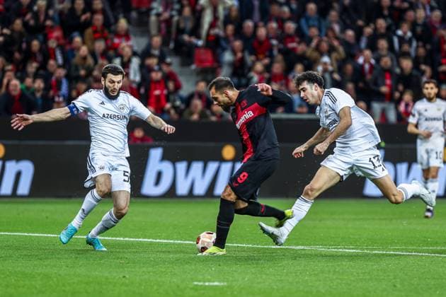 Borja Iglesias (Bayer 04 Leverkusen, 09) im Zweikampf gegen Badavi Huseynov (Qarabag Agdam, 55), GER, Bayer 04 Leverkusen vs. Qarabag Agdam, UEFA Europa League 2023 24, Achtelfinal-Rückspiel, 14.03.2024, GER, Bayer 04 Leverkusen vs. Qarabag Agdam, UEFA Europa League 2023 24, Achtelfinal-Rückspiel, 14.03.2024, Foto: Eibner-Pressefoto Gabriel Boia Leverkusen Copyright: xGabrielxBoiax EP_EER