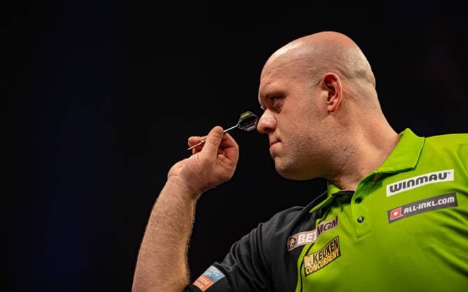 Sport Themen der Woche KW11 Sport Bilder des Tages 14th March 2024, Motorpoint Arena, Nottingham, Wales; 2024 PDC Premier League Darts Nottingham Night 7; Michael van Gerwen in action on the oche  ActionPlus12617991 GodfreyxPitt