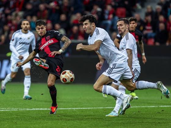 Exequiel Palacios (Bayer 04 Leverkusen, 25) im Zweikampf gegen Bahlul Mustafazade (Qarabag Agdam, 13), GER, Bayer 04 Leverkusen vs. Qarabag Agdam, UEFA Europa League 2023 24, Achtelfinal-Rückspiel, 14.03.2024, GER, Bayer 04 Leverkusen vs. Qarabag Agdam, UEFA Europa League 2023 24, Achtelfinal-Rückspiel, 14.03.2024, Foto: Eibner-Pressefoto Gabriel Boia Leverkusen Copyright: xGabrielxBoiax EP_EER