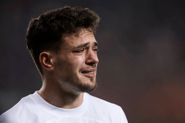 Atalanta BC v Sporting CP - UEFA Europa League Pedro Goncalves of Sporting Clube de Portugal looks dejected after an injury during the UEFA Europa League round of 16 second leg football match between Atalanta BC and Sporting CP. Bergamo Italy Copyright: xNicolòxCampox