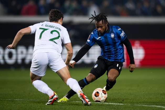 Atalanta BC v Sporting CP - UEFA Europa League Ademola Lookman of Atalanta BC is challenged by Eduardo Quaresma of Sporting CLube de Portugal during the UEFA Europa League round of 16 second leg football match between Atalanta BC and Sporting CP. Bergamo Italy Copyright: xNicolòxCampox