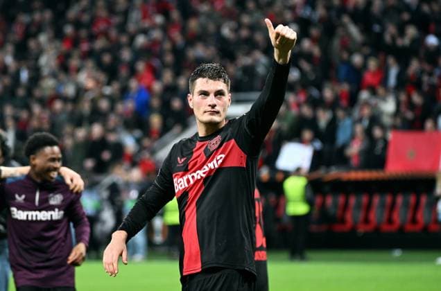 Fussball, Europa League, Deutschland, Herren, Saison 2023 2024, Achtelfinale Rückspiel, BayArena Leverkusen, Bayer Leverkusen - Qarabag Agdam 3:2; Schlussjubel Patrik Schick (LEV). Jubel, Freude, Aktion. UEFA REGULATIONS PROHIBIT ANY USE OF PHOTOGRAPHS AS IMAGE SEQUENCES AND OR QUASI-VIDEO