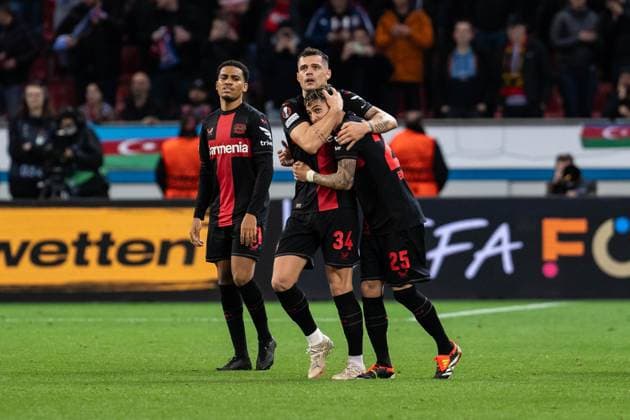 GER, UEFA Europa League Bayer 04 Leverkusen vs QarabaÄü AÄüdam Qarabag Agdam 14.03.2024, BayArena, Leverkusen, GER, UEFA Europa League Bayer 04 Leverkusen vs QarabaÄü AÄüdam Qarabag Agdam Im Bild: Torjubel Jubel ueber das Tor zum 3:2 Granit Xhaka (Bayer 04 Leverkusen, 34) Exequiel Palacios (Bayer 04 Leverkusen, 25) Amine Adli (Bayer 04 Leverkusen, 21)