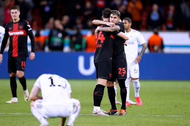 XHAKA Granit Team Bayer 04 Leverkusen nach dem Sieg mit PALACIOS Exequiel UEFA Europa League Saison 2023 - 2024 Achtelfinale Spiel Bayer 04 Leverkusen - Qarabag 3 : 2 am 15.03. 2024 in Leverkusen DFL REGULATIONS PROHIBIT ANY USE OF PHOTOGRAPHS as IMAGE SEQUENCES and or QUASI-VIDEO Copyright: xLacixPerenyix
