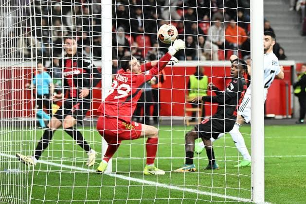 Leverkusen, Bayarena, 14.03.24, GER, Herren, UEFA Europa League, Saison 2023-2024, Achtelfinale, Bayer 04 Leverkusen - Qarabag Agdam FK Bild: Patrik SCHICK (Leverkusen) macht das Tor zum 3:2 Only for editorial use! UEFA regulations prohibit any use of photographs as image sequences and or quasi-video. Nordrhein-Westfalen Deutschland