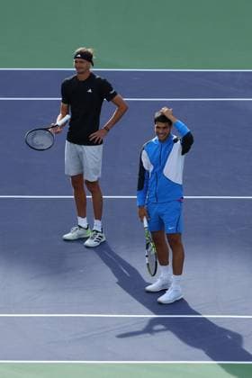 Carlos Alcaraz (Spa) vs Alexander Zverev and the bees TENNIS : Indian Wells 2024 - 14 03 2024 AntoineCouvercelle Panoramic 