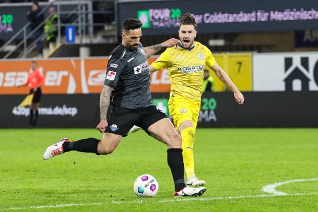 Torschütze Adriano Grimaldi (SC Paderborn,39)) trifft zum 1-1 - 2. Fußball Bundesliga Saison 2023-2024 SC Paderborn vs. Eintracht Braunschweig in der Home Deluxe Arena in Paderborn - Aktion,Fußball,Mann,Männer,Deutschland,15.03.2024