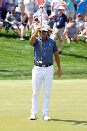 PONTE VEDRA BEACH, FL - MARCH 15: PGA, Golf Herren golfer Rickie Fowler lines up a putt on the 9th hole during The Players Championship on March 15, 2024, at TPC Sawgrass in Ponte Vedra Beach, Florida. (Photo by Brian Spurlock Icon Sportswire) GOLF: MAR 15 PGA THE PLAYERS Championship EDITORIAL USE ONLY Icon24031539