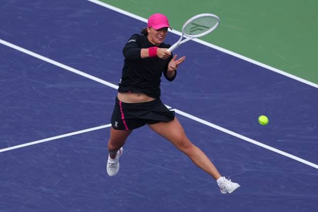 Iga Swiatek of Poland in action BNP Paribas Open, Tennis, Day 10, Indian Wells Tennis Garden, California, USA - 15 Mar 2024  Copyright: xEllaxLing Shutterstockx 14386186az