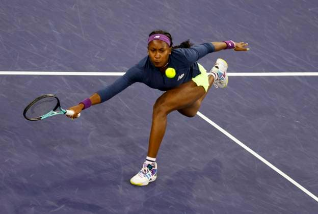 Tennis 2024: BNP Paribas Open MAR 15 March 15, 2024 Coco Gauff returns a shot against Maria Sakkari of Greece in their Semifinal match during the BNP Paribas Open in Indian Wells, CA. Charles Baus CSM (Credit Image: Â Charles Baus Cal Media) Indian Wells Ca United States of America EDITORIAL USE ONLY Copyright: xx ZUMA-20240315_zma_c04_252.jpg CharlesxBausx csmphotothree242711
